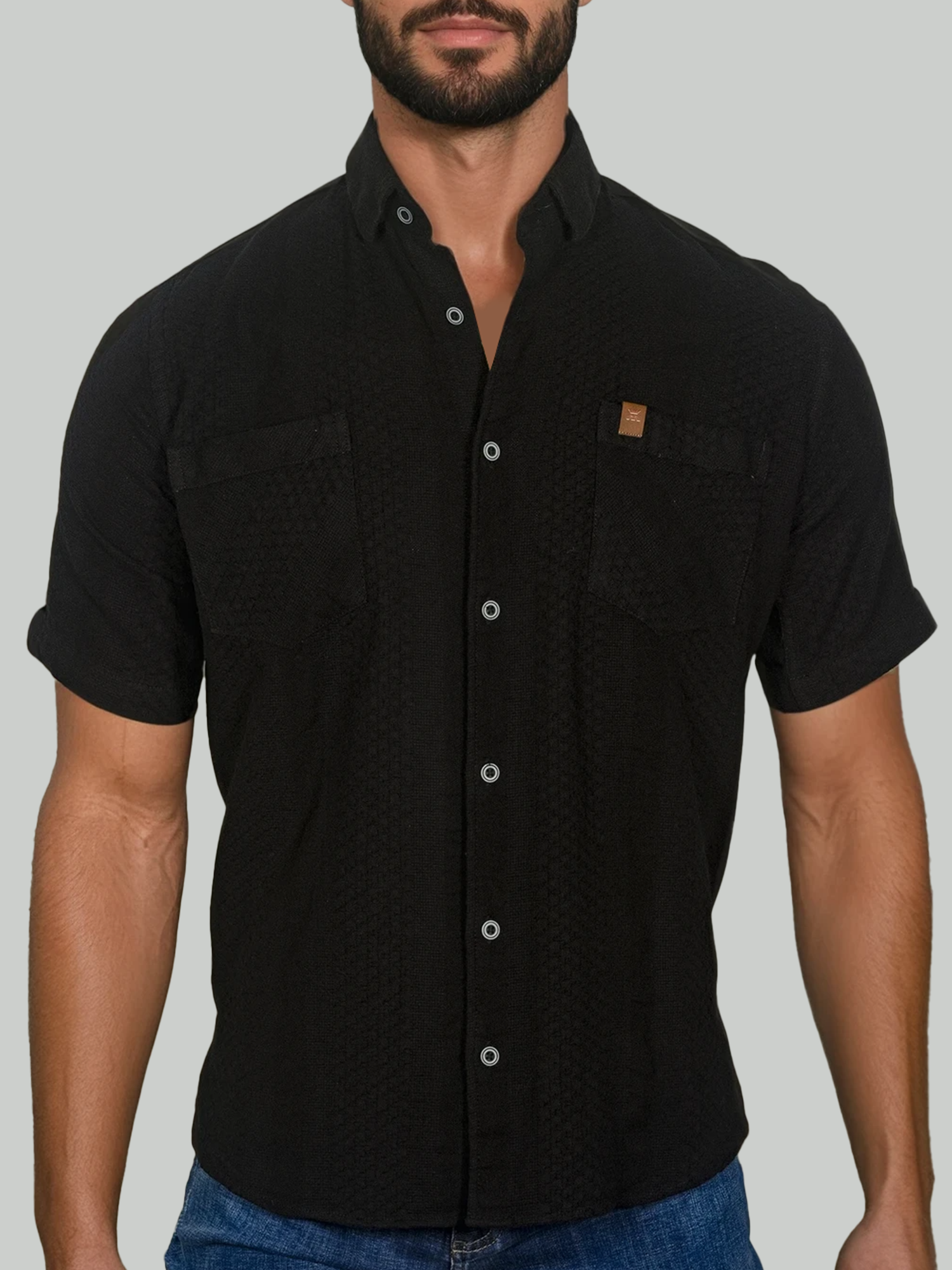 CAMISA NEGRA MANGA CORTA